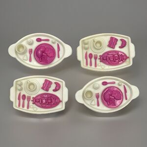 Vintage Barbie Backyard Party Set Food Trays BBQ Party HTF 1992 Sun Sensation